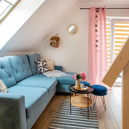 1 Bedroom Gorgeous In Appartement Nowecin