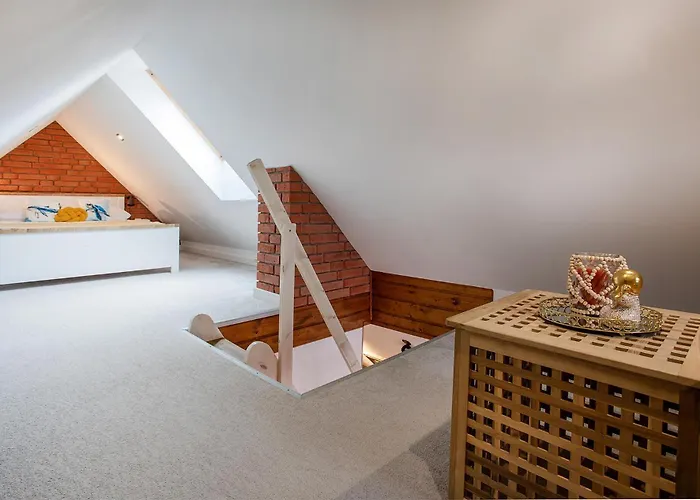 Gorgeous In With Wifi *